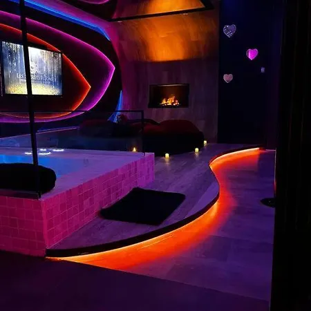 Apartment Les Secrets Rooms/love *